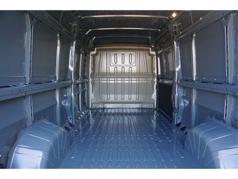 Peugeot Boxer 35+ Heavy 2.2HDI 180PK EAT8 Automaat L3H2 BPM VRIJ!! 10" Navi, Clima, Cam, 270º Deur!! NR. 346