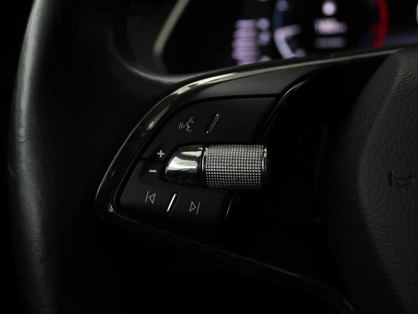 Škoda Octavia Combi 1.0 TSI Business Edition | Stoelverwarming | Trekhaak | Adaptive cruise | Elektrische achterklep | Carplay | Sfeerverlichting