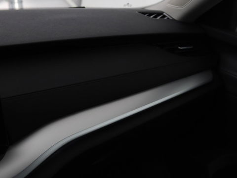 Škoda Octavia Combi 1.0 TSI Business Edition | Stoelverwarming | Trekhaak | Adaptive cruise | Elektrische achterklep | Carplay | Sfeerverlichting