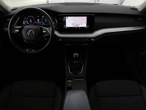Škoda Octavia Combi 1.0 TSI Business Edition | Stoelverwarming | Trekhaak | Adaptive cruise | Elektrische achterklep | Carplay | Sfeerverlichting