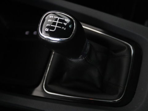 Škoda Octavia Combi 1.0 TSI Business Edition | Stoelverwarming | Trekhaak | Adaptive cruise | Elektrische achterklep | Carplay | Sfeerverlichting