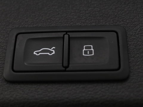 Audi A4 Avant 2.0 TFSI MHEV Design Pro Line Plus | Stoelverwarming | Elektrische achterklep | Navigatie | LED | Bleutooth | Keyless
