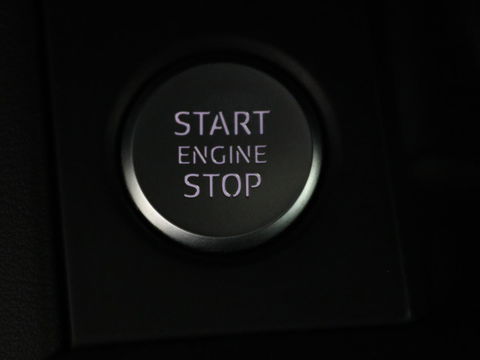 Audi A4 Avant 2.0 TFSI MHEV Design Pro Line Plus | Stoelverwarming | Elektrische achterklep | Navigatie | LED | Bleutooth | Keyless