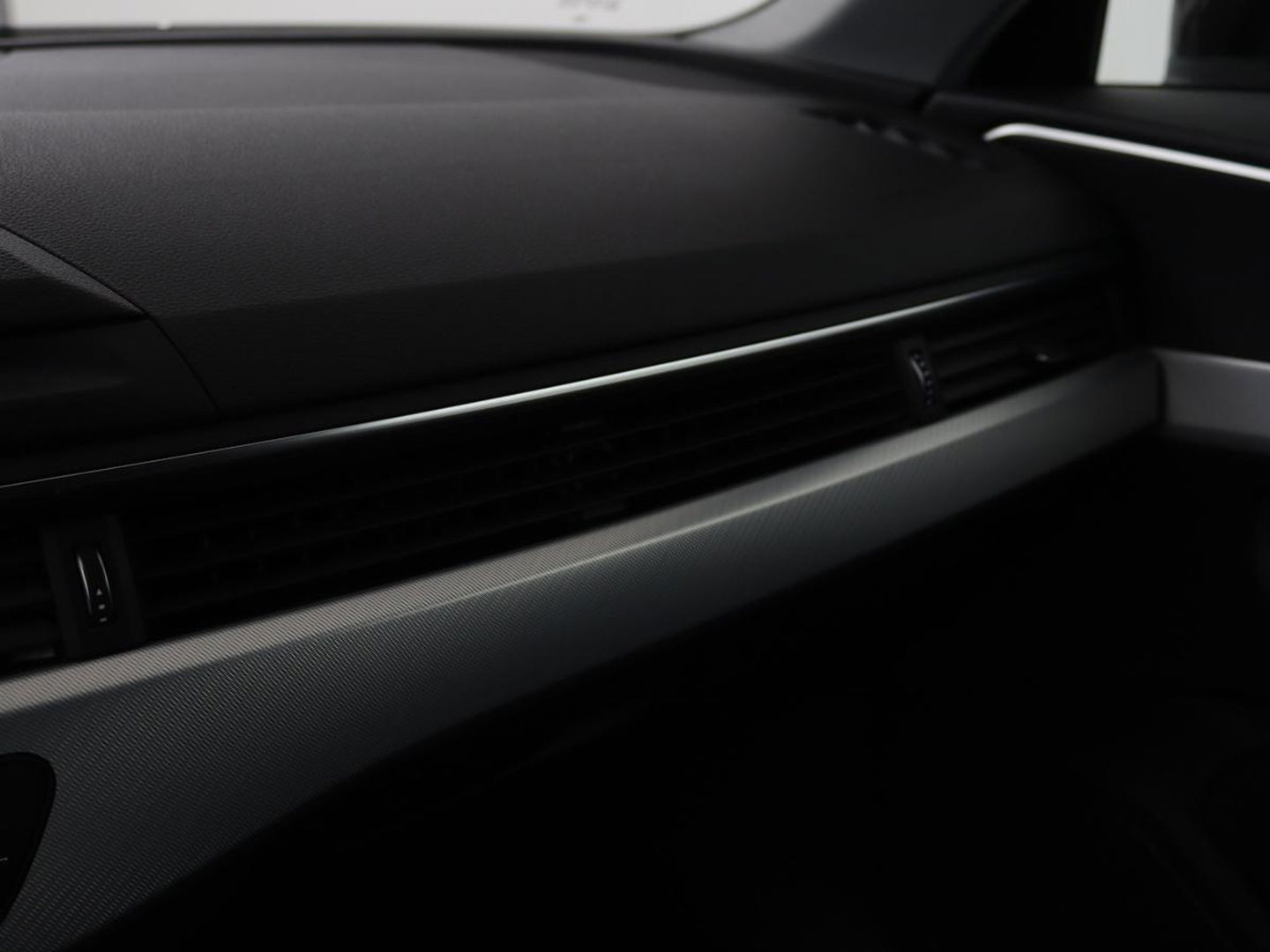 Audi A4 Avant 2.0 TFSI MHEV Design Pro Line Plus | Stoelverwarming | Elektrische achterklep | Navigatie | LED | Bleutooth | Keyless