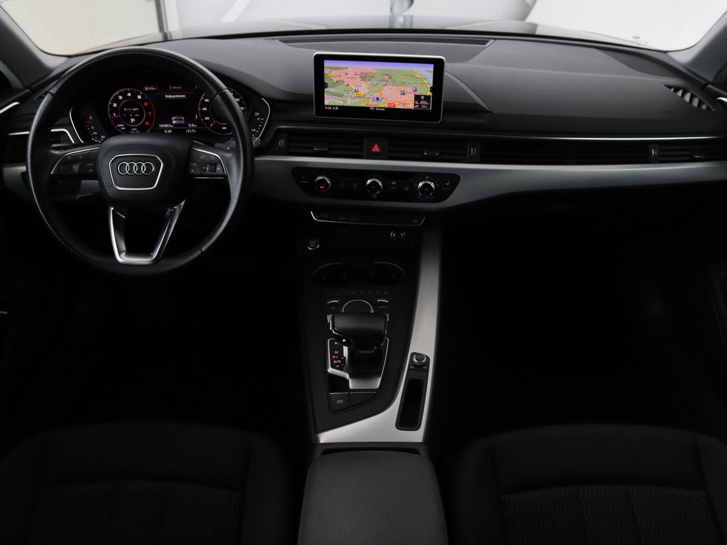 Audi A4 Avant 2.0 TFSI MHEV Design Pro Line Plus | Stoelverwarming | Elektrische achterklep | Navigatie | LED | Bleutooth | Keyless