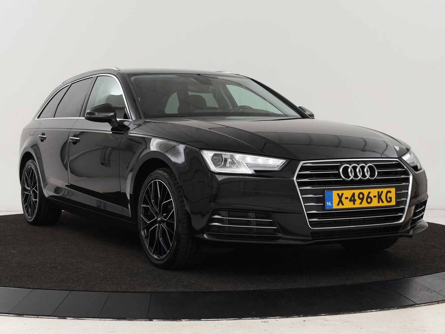 Audi A4 Avant 2.0 TFSI MHEV Design Pro Line Plus | Stoelverwarming | Elektrische achterklep | Navigatie | LED | Bleutooth | Keyless