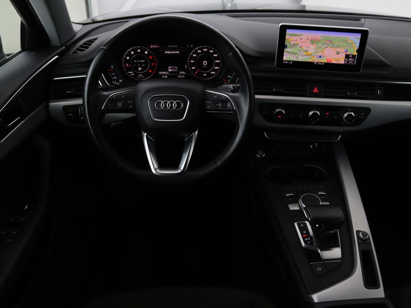 Audi A4 Avant 2.0 TFSI MHEV Design Pro Line Plus | Stoelverwarming | Elektrische achterklep | Navigatie | LED | Bleutooth | Keyless