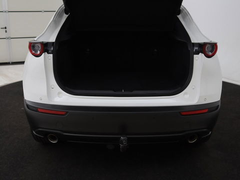 Mazda CX-30 2.0 e-SkyActiv-X M Hybrid Luxury | Leder | Camera | Stoel & Stuurverwarming | Head-up | Lane assist | Trekhaak | Bose audio