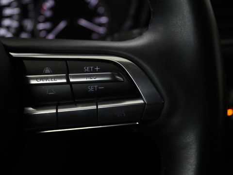 Mazda CX-30 2.0 e-SkyActiv-X M Hybrid Luxury | Leder | Camera | Stoel & Stuurverwarming | Head-up | Lane assist | Trekhaak | Bose audio