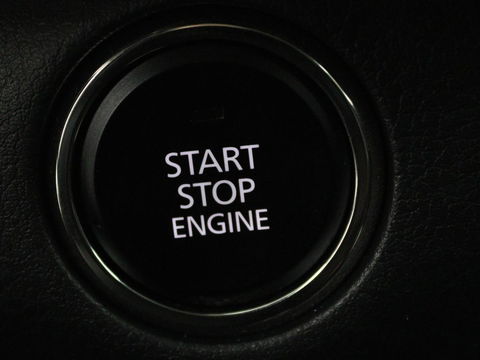 Mazda CX-30 2.0 e-SkyActiv-X M Hybrid Luxury | Leder | Camera | Stoel & Stuurverwarming | Head-up | Lane assist | Trekhaak | Bose audio