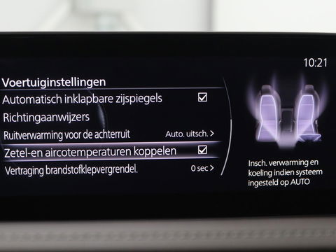 Mazda CX-30 2.0 e-SkyActiv-X M Hybrid Luxury | Leder | Camera | Stoel & Stuurverwarming | Head-up | Lane assist | Trekhaak | Bose audio