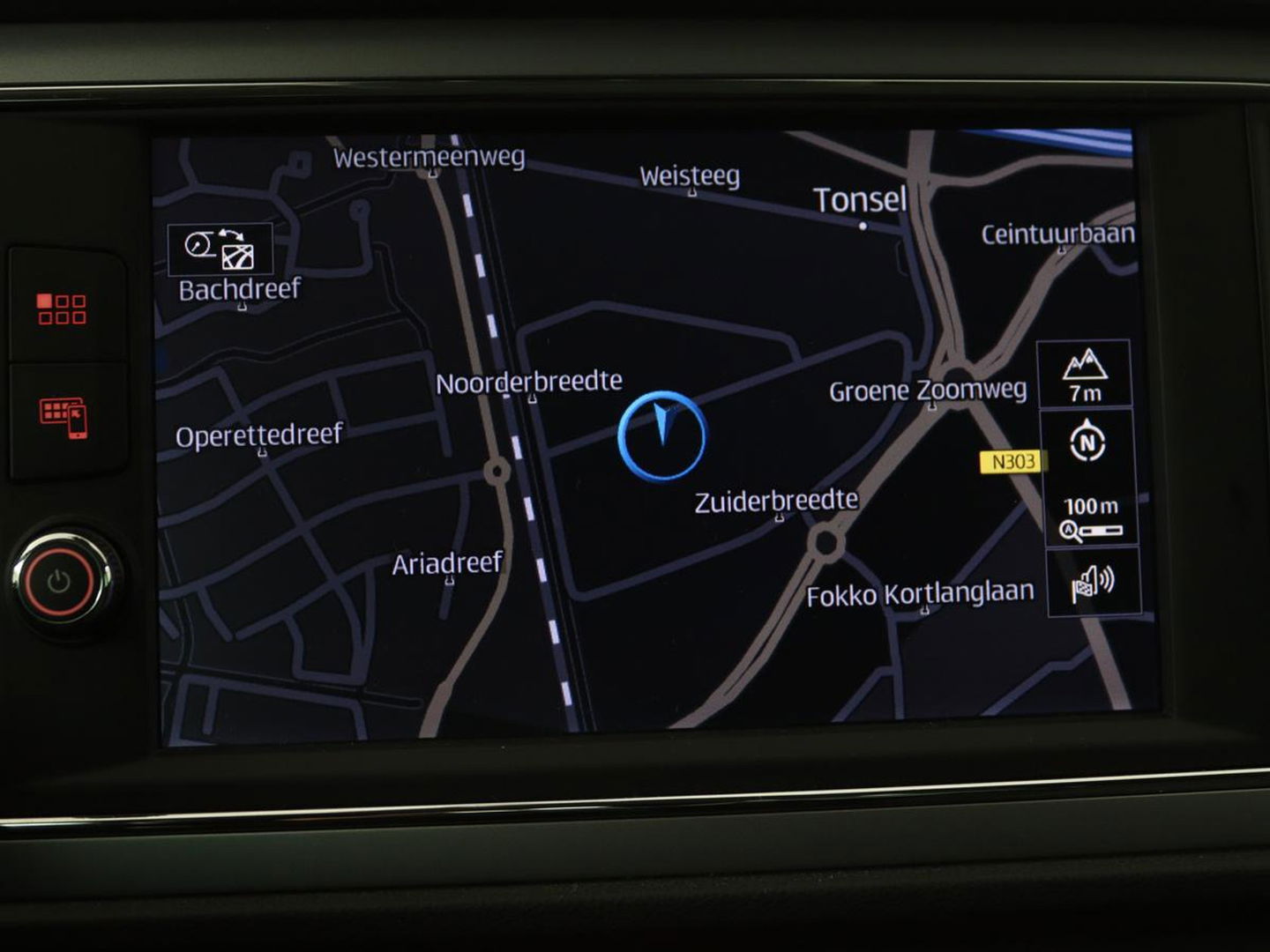 SEAT Leon 1.0 EcoTSI Style Business Intense | 1e eigenaar | DSG automaat | Camera | Stoelverwarming | Carplay | Virtual cockpit