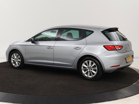 SEAT Leon 1.0 EcoTSI Style Business Intense | 1e eigenaar | DSG automaat | Camera | Stoelverwarming | Carplay | Virtual cockpit