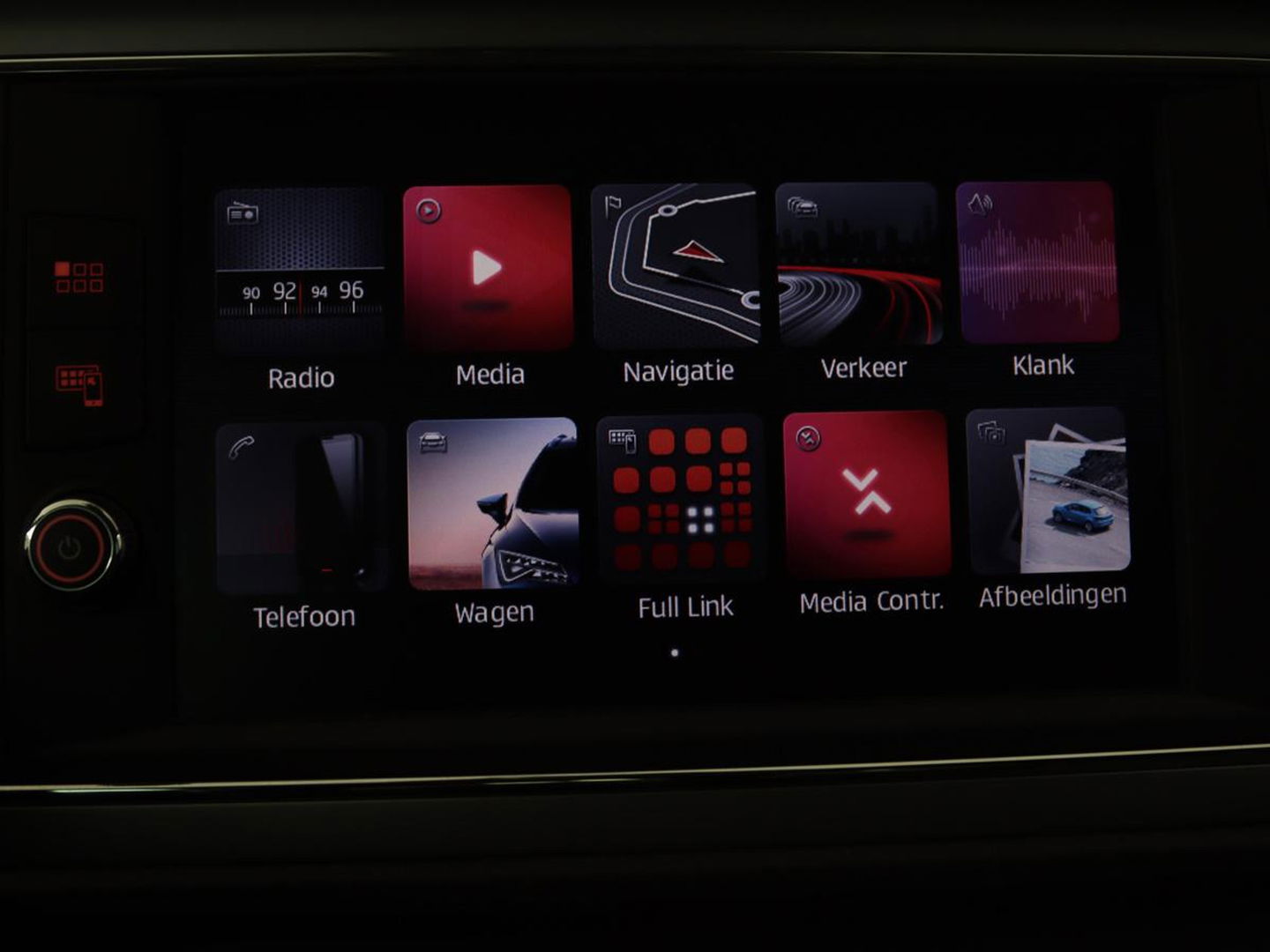 SEAT Leon 1.0 EcoTSI Style Business Intense | 1e eigenaar | DSG automaat | Camera | Stoelverwarming | Carplay | Virtual cockpit