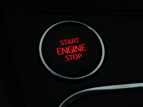 SEAT Leon 1.0 EcoTSI Style Business Intense | 1e eigenaar | DSG automaat | Camera | Stoelverwarming | Carplay | Virtual cockpit