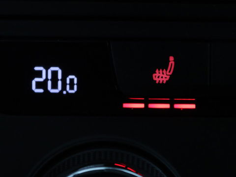 SEAT Leon 1.0 EcoTSI Style Business Intense | 1e eigenaar | DSG automaat | Camera | Stoelverwarming | Carplay | Virtual cockpit