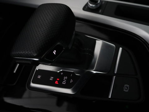 Audi A5 Sportback 35 TFSI S edition | Carplay | Sportstoelen | Navigatie | Virtual cockpit | Half leder | Full LED | climate control | Cruise control