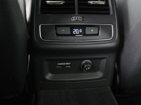 Audi A5 Sportback 35 TFSI S edition | Carplay | Sportstoelen | Navigatie | Virtual cockpit | Half leder | Full LED | climate control | Cruise control