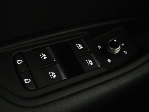 Audi A5 Sportback 35 TFSI S edition | Carplay | Sportstoelen | Navigatie | Virtual cockpit | Half leder | Full LED | climate control | Cruise control