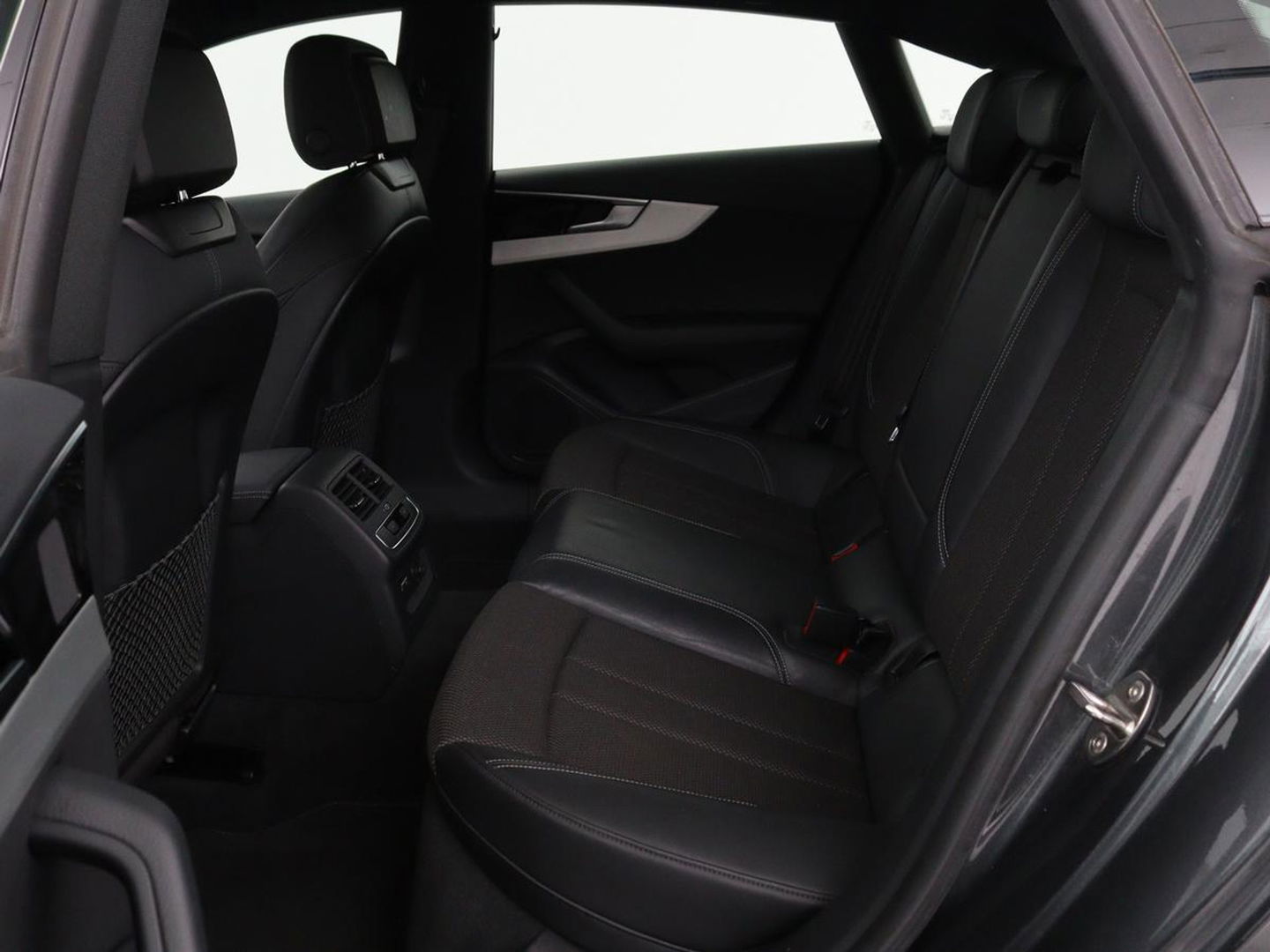 Audi A5 Sportback 35 TFSI S edition | Carplay | Sportstoelen | Navigatie | Virtual cockpit | Half leder | Full LED | climate control | Cruise control