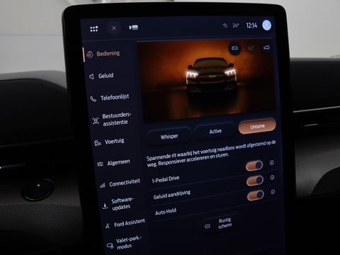 Ford Mustang Mach-E RWD 75 kWh | Leder | 360 camera | Stoel & Stuurverwarming | Trekhaak | Adaptive cruise | Elektrische achterklep | Carplay