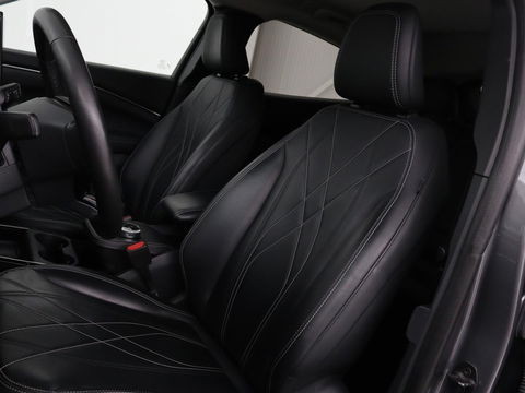 Ford Mustang Mach-E RWD 75 kWh | Leder | 360 camera | Stoel & Stuurverwarming | Trekhaak | Adaptive cruise | Elektrische achterklep | Carplay