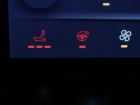 Ford Mustang Mach-E RWD 75 kWh | Leder | 360 camera | Stoel & Stuurverwarming | Trekhaak | Adaptive cruise | Elektrische achterklep | Carplay