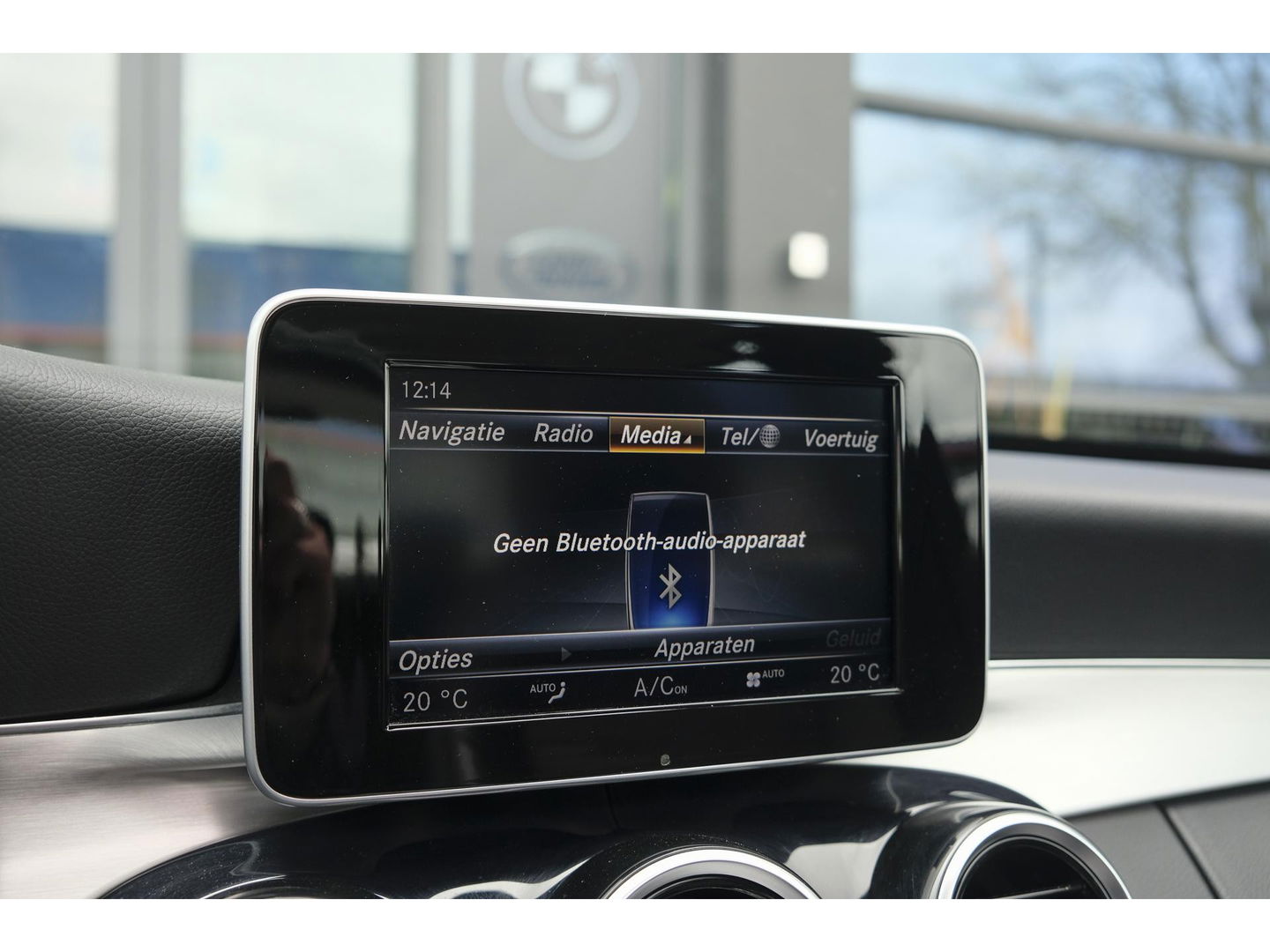 Mercedes-Benz C-Klasse C180 156pk Ambition Panoramadak 1/2 Leder Navigatie Stoelverwarming Led intelligent NLauto NAP 17" LMV