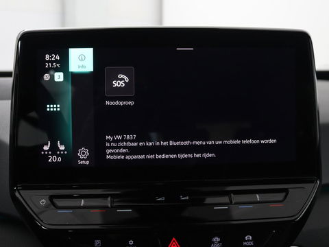 Volkswagen ID.3 Life 58 kWh | Stoel & Stuurverwarming | Adaptive cruise | Carplay | Navigatie | PDC | Climate control | Sfeerverlichting