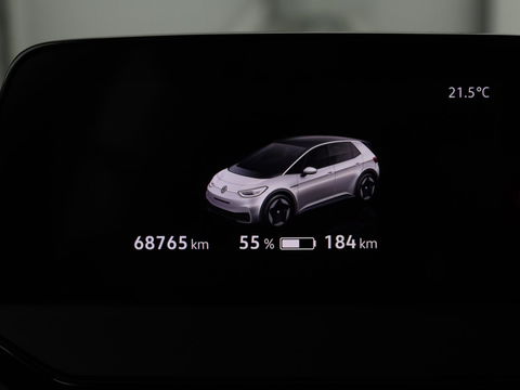 Volkswagen ID.3 Life 58 kWh | Stoel & Stuurverwarming | Adaptive cruise | Carplay | Navigatie | PDC | Climate control | Sfeerverlichting