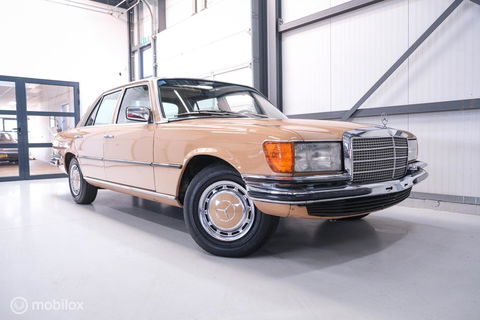 Mercedes-Benz S-Klasse 280 S W116 | uniek | 1e lak | Cruise control | schuifdak | verzamelaarsconditie |