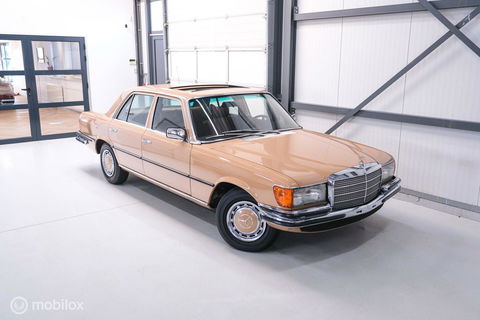 Mercedes-Benz S-Klasse 280 S W116 | uniek | 1e lak | Cruise control | schuifdak | verzamelaarsconditie |