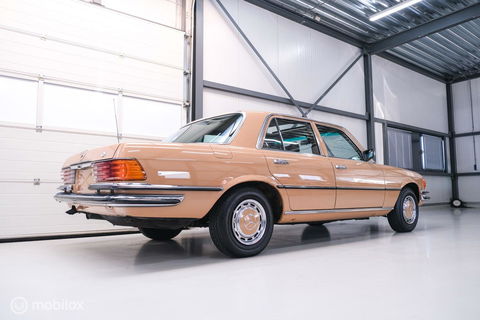 Mercedes-Benz S-Klasse 280 S W116 | uniek | 1e lak | Cruise control | schuifdak | verzamelaarsconditie |