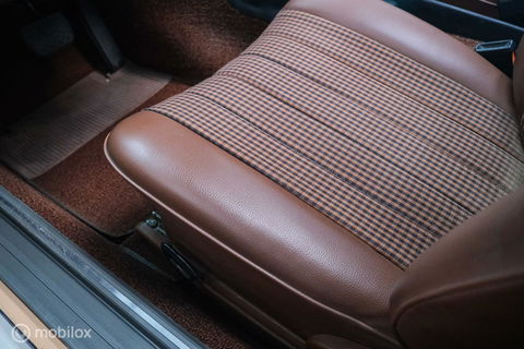 Mercedes-Benz S-Klasse 280 S W116 | uniek | 1e lak | Cruise control | schuifdak | verzamelaarsconditie |