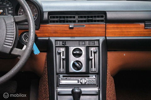 Mercedes-Benz S-Klasse 280 S W116 | uniek | 1e lak | Cruise control | schuifdak | verzamelaarsconditie |