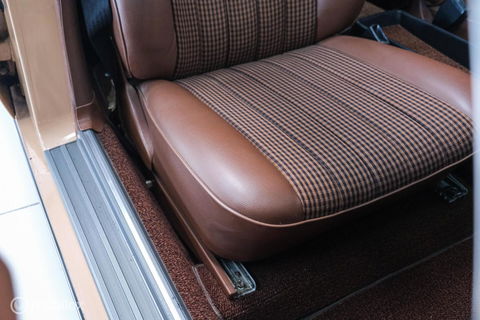 Mercedes-Benz S-Klasse 280 S W116 | uniek | 1e lak | Cruise control | schuifdak | verzamelaarsconditie |