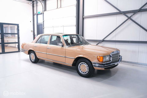 Mercedes-Benz S-Klasse 280 S W116 | uniek | 1e lak | Cruise control | schuifdak | verzamelaarsconditie |