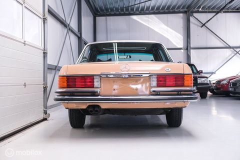 Mercedes-Benz S-Klasse 280 S W116 | uniek | 1e lak | Cruise control | schuifdak | verzamelaarsconditie |