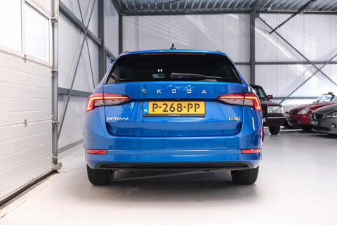 Škoda Octavia Combi 1.5 e-TSI Business Edition Plus | Racing Blue | Trekhaak | Virtual cockpit | LED | rijklaarprijs |