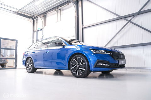 Škoda Octavia Combi 1.5 e-TSI Business Edition Plus | Racing Blue | Trekhaak | Virtual cockpit | LED | rijklaarprijs |