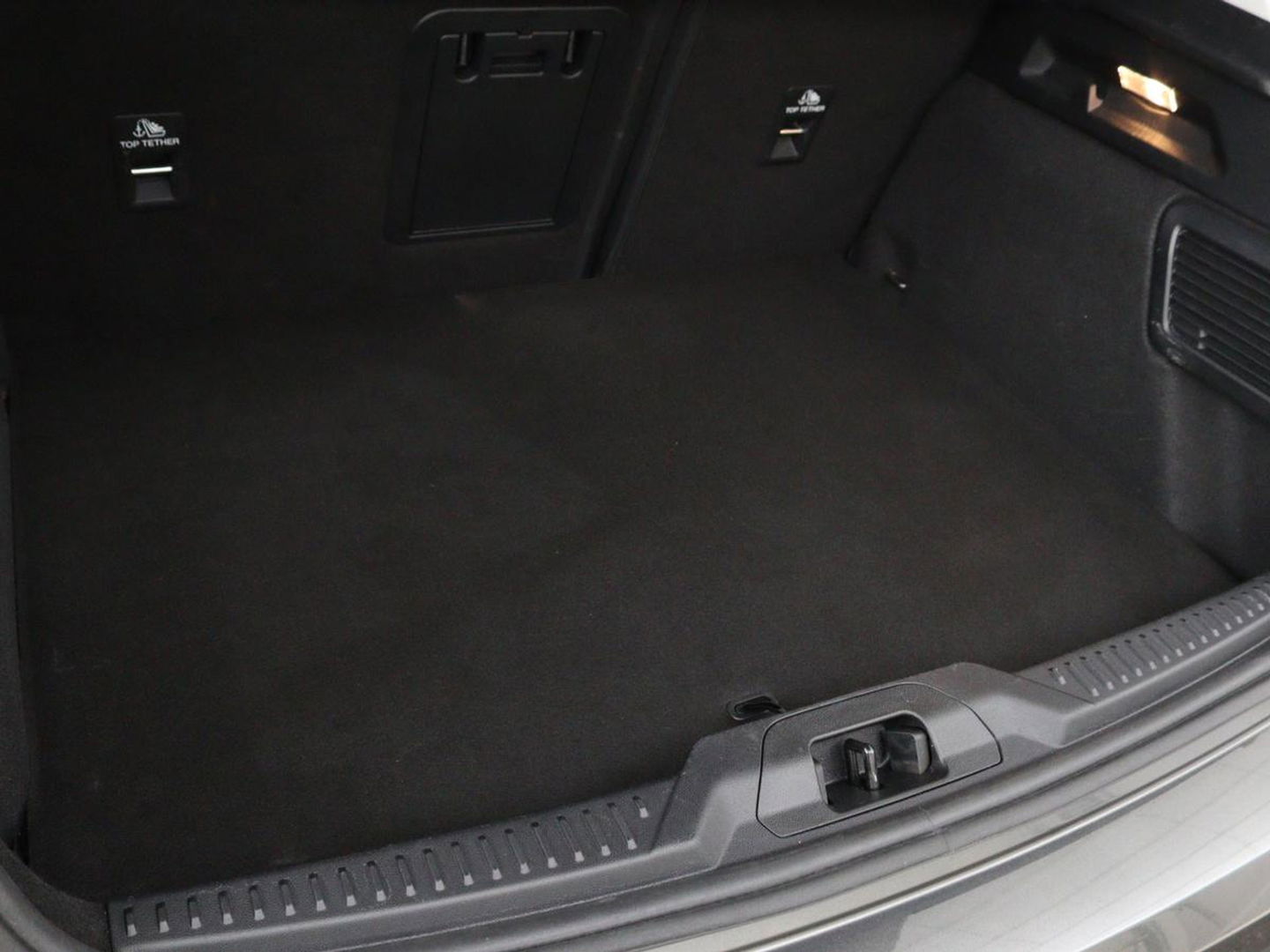 Ford Focus 1.0 EcoBoost Hybrid Titanium X Business | Stoel & Stuurverwarming | B&O | Camera | Carplay | Climate control | Adaptive cruise
