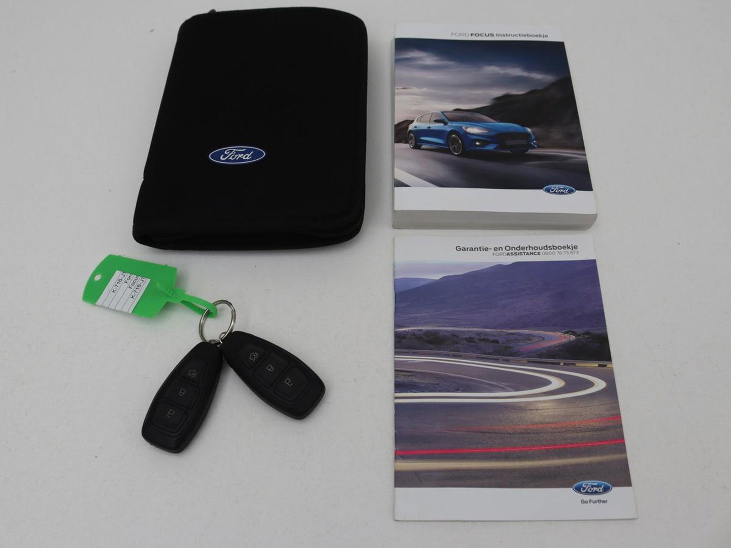 Ford Focus 1.0 EcoBoost Hybrid Titanium X Business | Stoel & Stuurverwarming | B&O | Camera | Carplay | Climate control | Adaptive cruise
