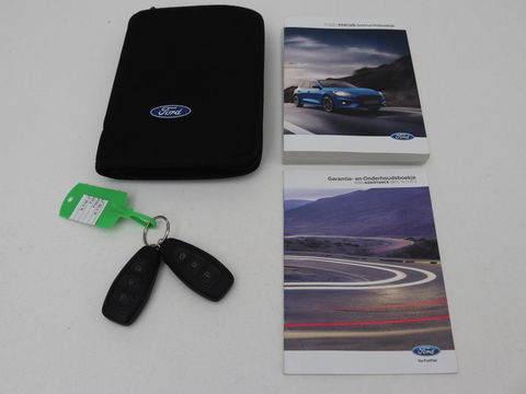 Ford Focus 1.0 EcoBoost Hybrid Titanium X Business | Stoel & Stuurverwarming | B&O | Camera | Carplay | Climate control | Adaptive cruise