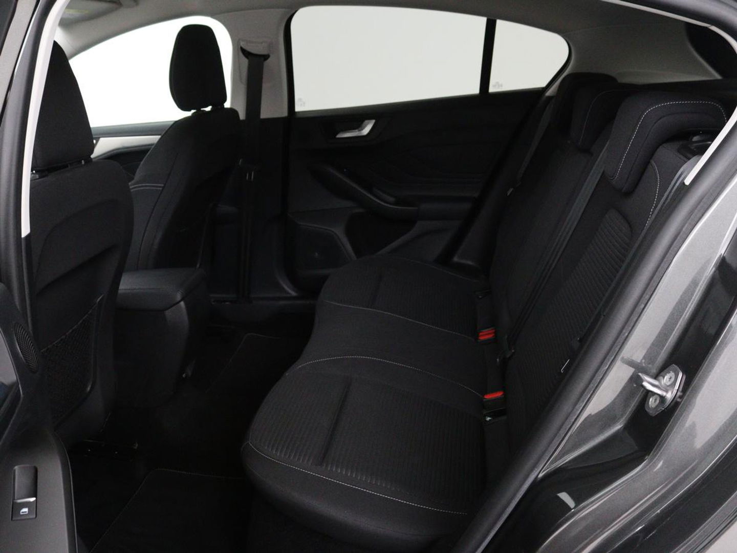 Ford Focus 1.0 EcoBoost Hybrid Titanium X Business | Stoel & Stuurverwarming | B&O | Camera | Carplay | Climate control | Adaptive cruise