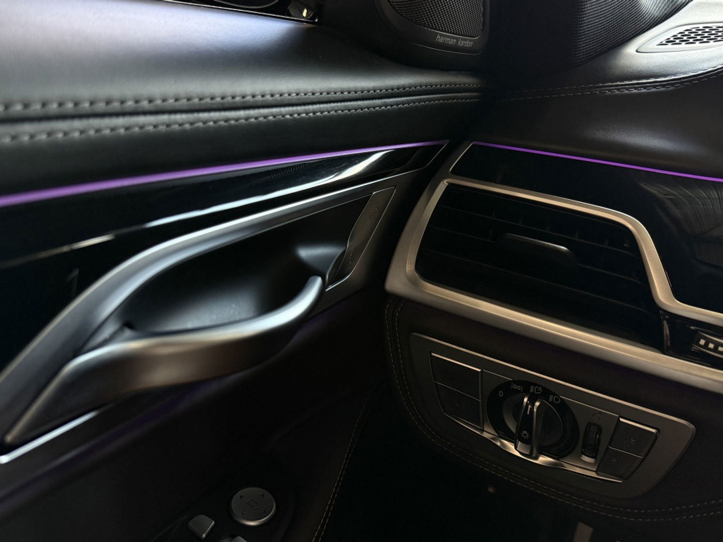 BMW 7 Serie 745e High Executive 394PK M-Individual / laser / 360° / VIP *NAP
