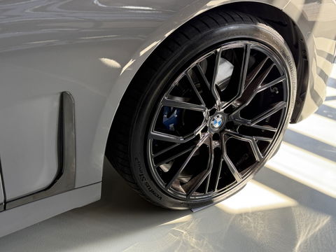 BMW 7 Serie 745e High Executive 394PK M-Individual / laser / 360° / VIP *NAP