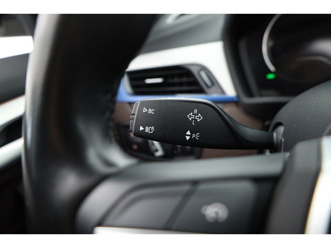 BMW X1 xDrive25e M Sport | Pano | HUD | Leder | Camera | Keyless | Navi | Stoelverw. | Apple CarPlay