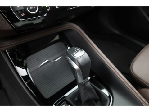 BMW X1 xDrive25e M Sport | Pano | HUD | Leder | Camera | Keyless | Navi | Stoelverw. | Apple CarPlay