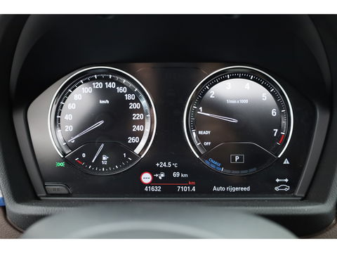 BMW X1 xDrive25e M Sport | Pano | HUD | Leder | Camera | Keyless | Navi | Stoelverw. | Apple CarPlay