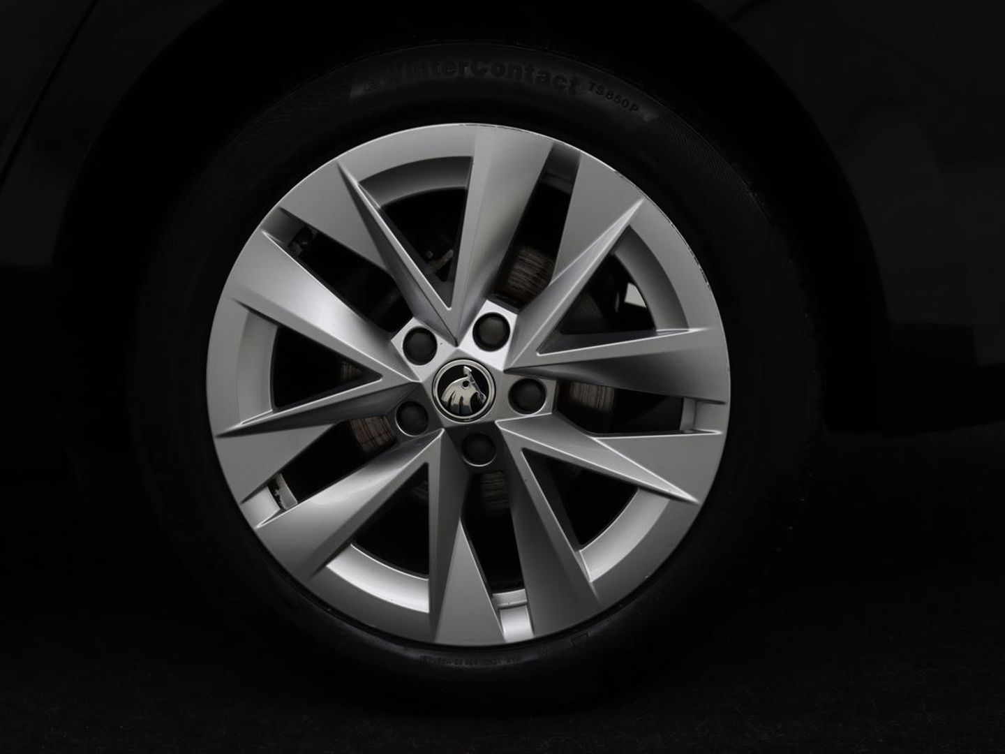 Škoda Octavia 1.0 e-TSI Bns Edition Plus | Memory | Stoelverwarming | Trekhaak | Elektrische achterklep | Head-up | Adaptive cruise control